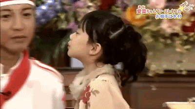 甜甜的芦田爱菜萌娃头像/可爱吧唧可爱吧唧微信，甜甜的芦田爱菜萌娃头像/可爱吧唧可爱吧唧，好想带回家（被称为“日本最萌童星”的她）