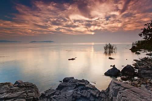 太湖水为什么那么浅，太湖为什么很浅（太湖这个美丽的湖泊是怎么诞生的）