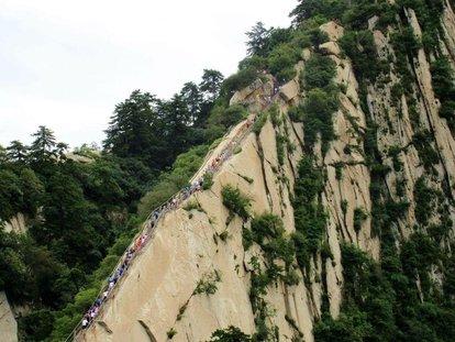 五岳位于山东的是什么山，五岳位于山东的是哪座山（中国传统文化知识普及之七）