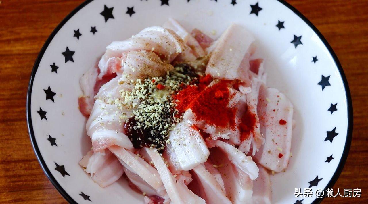 烤箱烤肉的做法，烤箱烤肉怎么做好吃（想要吃烤肉不用去店里）