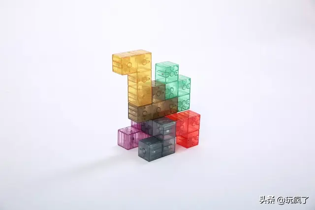 七巧板是什么样子的，七巧板原图（玩到停不了手的空间思维积木）