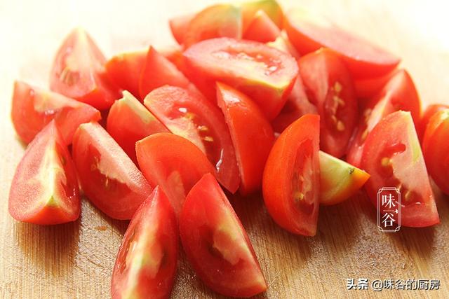 青口贝是什么，青口贝是什么动物（我隔三差五就买这海鲜）