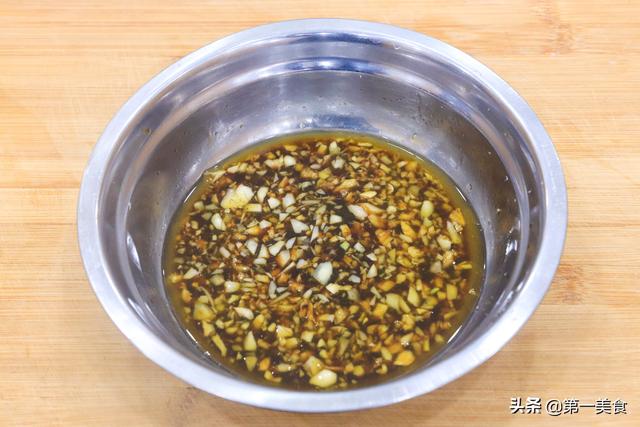 蒜泥茄子怎么做，蒜泥茄子怎么做茄子的做法大全家常（厨师长分享蒜泥茄子简单做法）