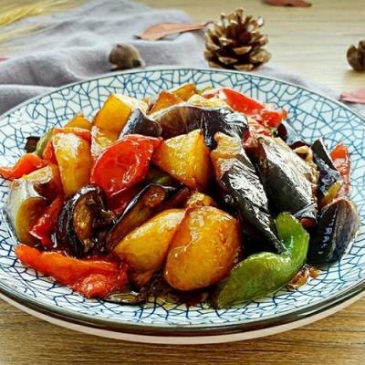 【地三鮮】做法步驟圖  東北家常菜代表 簡單食材成就經(jīng)典菜-起舞食譜網(wǎng)