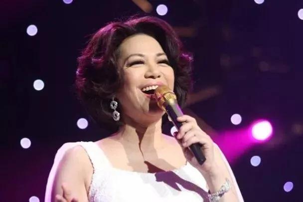 50年代歌唱家名单，中国五十年代男高音歌唱家有哪些（为央视中秋晚会献唱的10位老艺术家）