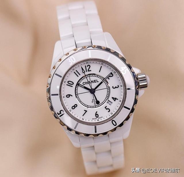 萧邦手表什么档次，肖邦算什么档次手表（干货，从入门到高端的女士腕表）