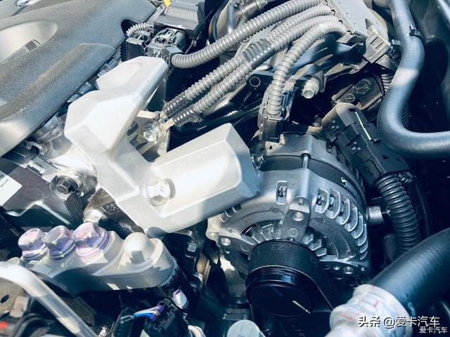 万宝龙签字笔真假鉴别方法，万宝龙签字笔真假鉴别视频（亚洲龙提车，买了就得找对象）