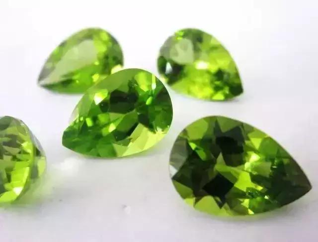 男孩带什么石柳石好,适合男生戴的石头(各种宝石寓意你了解吗) 男孩带什么石柳石好,适合男生戴的石头(各种宝石寓意你了解吗)