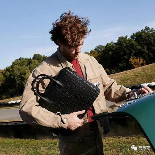 意大利男士皮具品牌有哪些，意大利男士皮鞋品牌有哪些（职场男必备公文包）