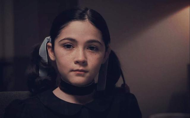 孤儿怨好看吗，孤儿怨好看还是咒怨好看（这部《孤儿怨》告诉你答案）