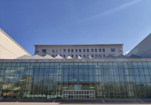 哈尔滨石油学院是几本，哈尔滨石油学院是几本大学（哈尔滨石油学院一一民办本科类院校）