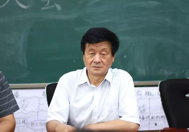 教育实习总结，幼儿园实习个人总结（深德技工学校与星罗教育举行实习总结大会）