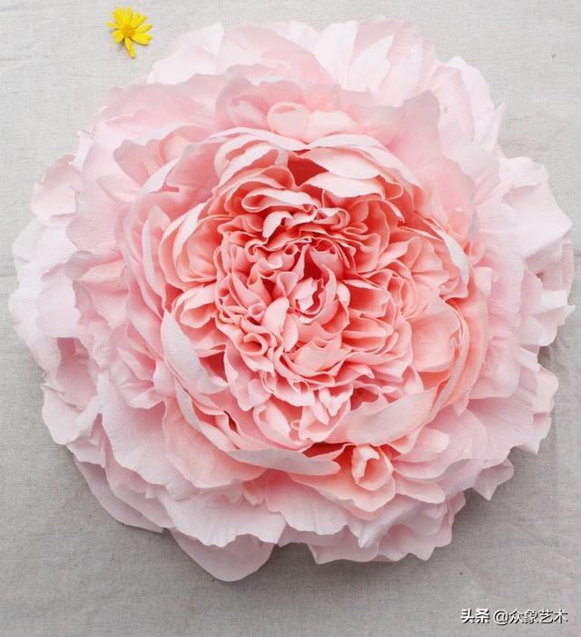 皱纹纸牡丹花的做法,皱纹纸牡丹花制作方法简单(以假乱真皱纹纸手工花