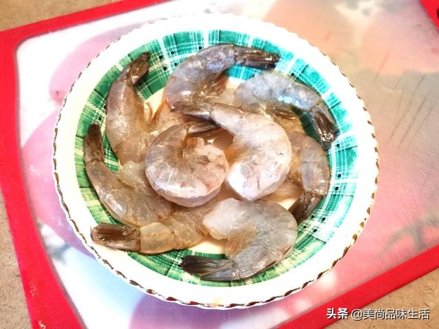 家庭简易清汤火锅底料，自制清汤火锅底料（火锅汤底用什么熬最好）