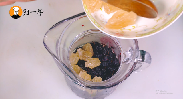 桑葚酒的制作方法，桑葚干泡酒的正确做法（老刘手把手教你）