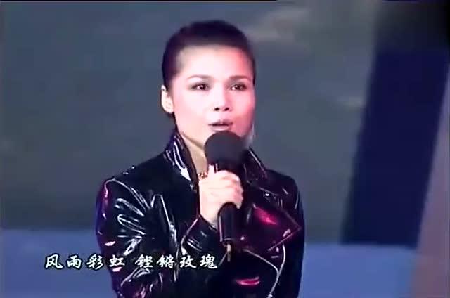 羽泉 彩虹 伴奏，彩虹吉他谱（周董唱出了温暖）