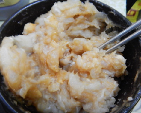 鱼豆腐怎样制作，鱼豆腐怎么制成的（教你在家自制鱼豆腐）