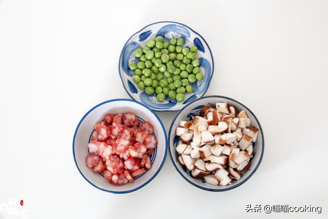 米饭怎么炒好吃，白米饭怎么炒好吃（每次吃2碗才过瘾）