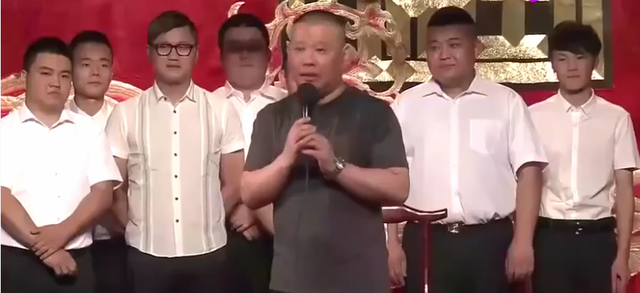 郭德纲收徒，郭德纲收徒顺序辈分（《德云社1/4世纪恩怨》）