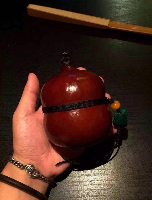 小葫芦怎么盘出包浆，葫芦挂件风水（想盘出收藏级包浆的文玩葫芦吗）