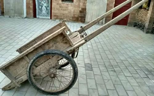 农具大全名称加图片，农具名称图解（过去夏收季节常用的10种农具）