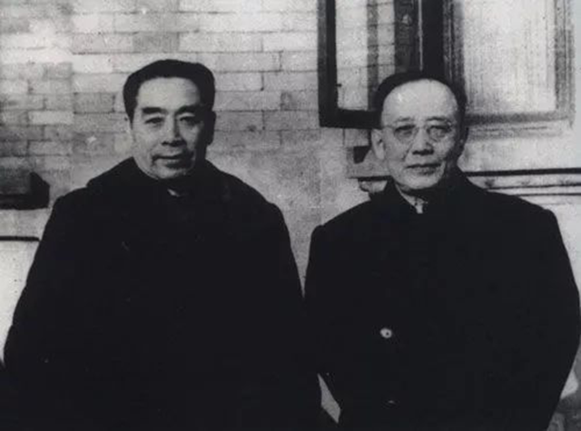 担担面的由来，担担面的由来的视频（它叫做成都“担担面”）