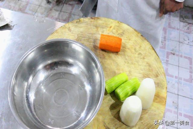 泡菜制作的步骤，泡菜制作的步骤生物（开胃泡菜这样做、隔天就能吃）