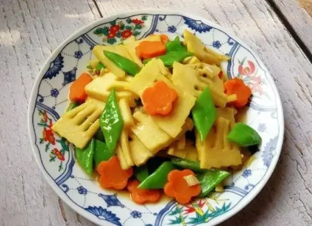 小竹笋的做法大全家常，美味爽口营养丰富可荤可素