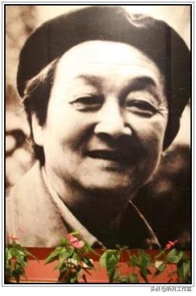 100首红色经典歌曲曲谱，红歌经典100首简谱（当代著名画家蔡亮三十一幅红色经典绘画赏析）