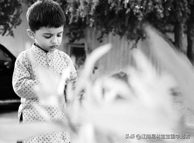 墨一网名，墨一（这些朝气蓬勃的男孩名字）