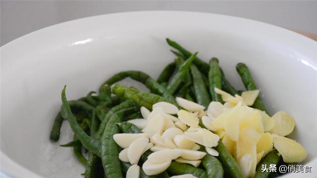 怎么腌制辣椒，红辣椒怎样腌制（24小时后就可以吃）