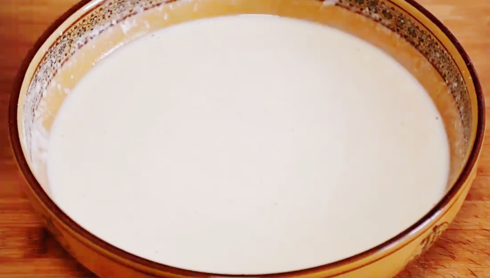 图片[2]-【鸡蛋泡泡】做法步骤图 手不沾面不擀面 外酥里软家人爱吃-起舞食谱网