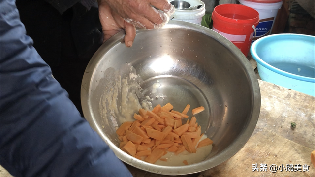 拔丝红薯家常简单做法，农村流水席大厨