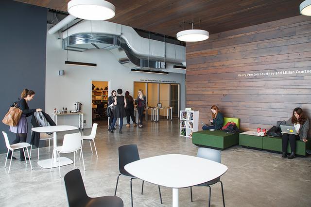 加拿大女王大学，加拿大女王大学排名2019（初次认识，请多指教）