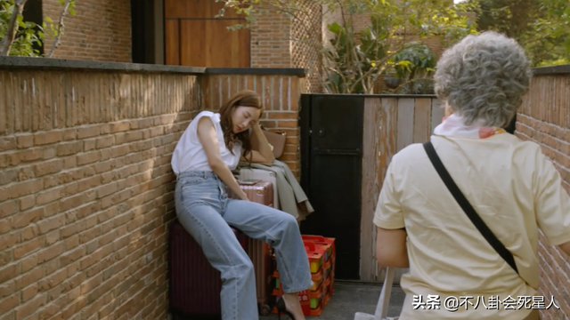 顾里是什么电视剧，江铠同在哪部电视剧中饰演顾里（住四合院、开宝马买菜、全员悬浮）