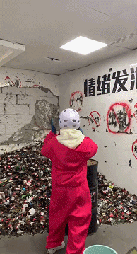 万水千山总是情下一句，万水千山总是情下一句是什么（万水千山总是情）