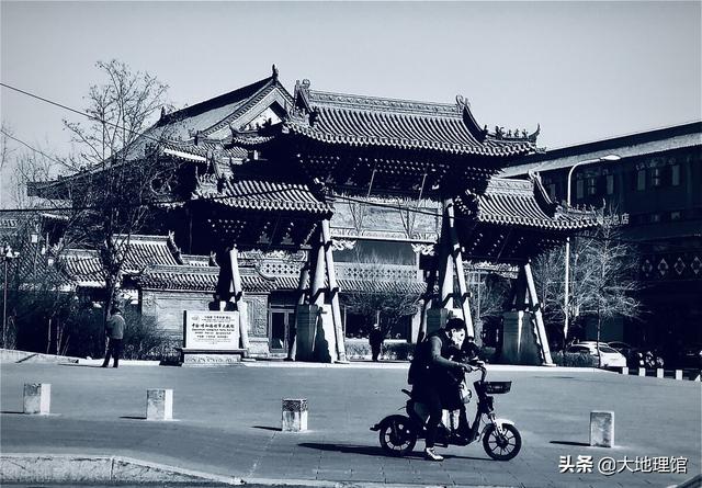 包头与呼和浩特是如何炼成的，呼和浩特是哪里的行政中心