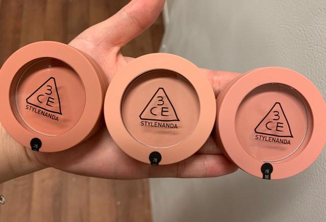 3ce唇釉正版什么味道，3ce正品唇釉辨别（眼影唇釉全线都便宜又好用）