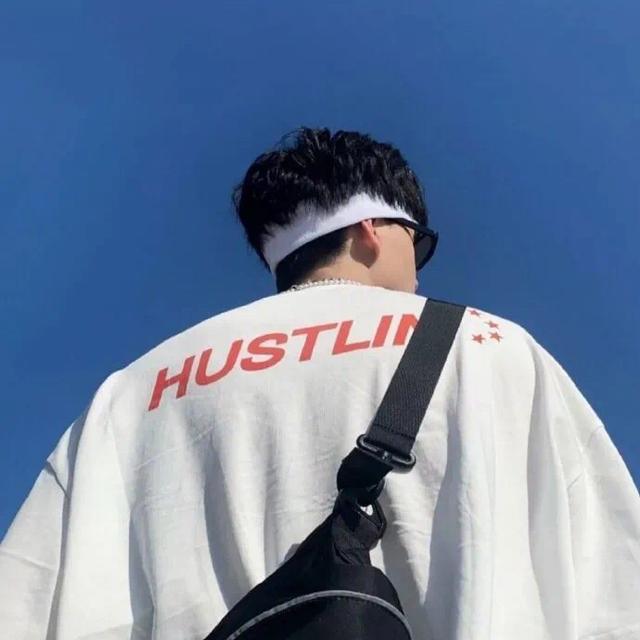 美女帅哥~，微信头像，美女帅哥~（一些好看的男女头像）