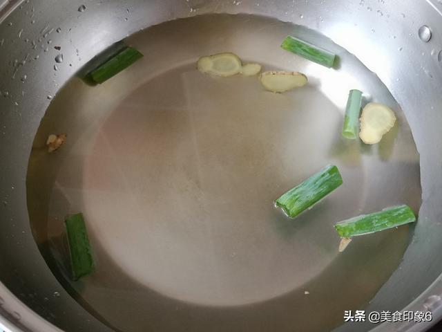 膏蟹要蒸多久才熟，蒸螃蟹家常做法（螃蟹怎么挑选才肥）