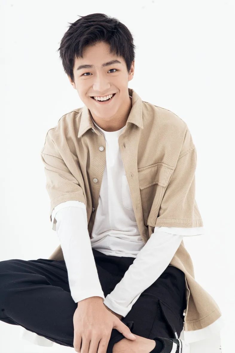 李卓钊:《大秦赋》少年嬴政,00后对待表演充满热爱