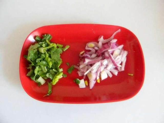 牛百叶可以冷冻吗，牛百叶怎么保存（牛百叶这么做真的是百吃不厌）