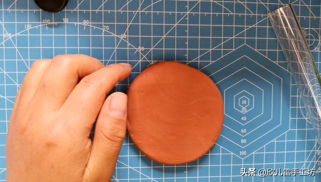 用橡皮泥做手工简单又好看，怎样用橡皮泥简单的制作创意美食之好吃的甜甜圈（简单好做手工黏土橡皮泥食物汉堡）
