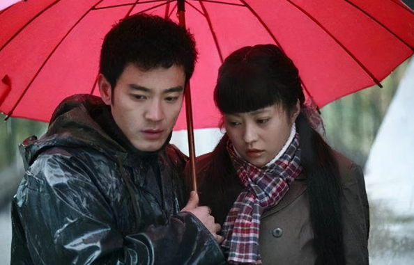 殷桃与文强亲密图片，文强与殷桃（“水蜜桃”殷桃的肆意情事）