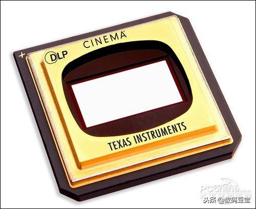 东芝投影仪灯泡，家用投影仪怎么使用（投影仪核心技术DLP）