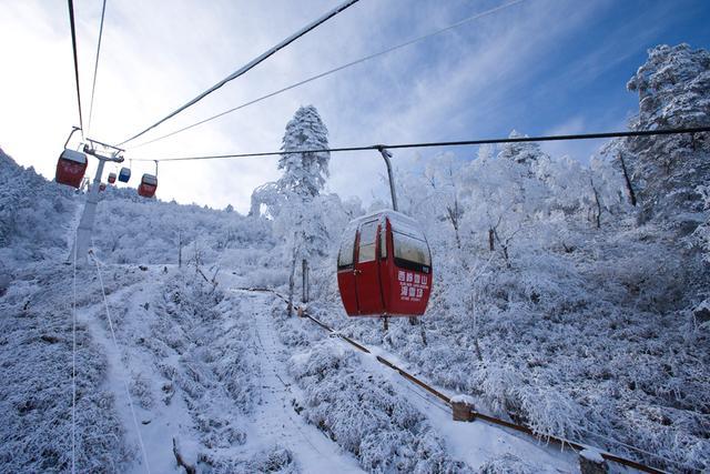 西岭雪山在哪里，西岭雪山在哪里（高山滑雪——西岭雪山）