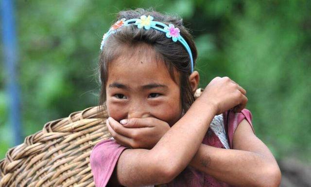 五伏是几代人，怎么算才是出了五服（1岁小毛孩让我叫他“爷爷”）