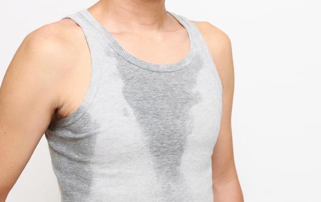 睡觉吐口水到底是不是病，睡觉吐口水就真的吐了（俗语：“晨不吐口水）