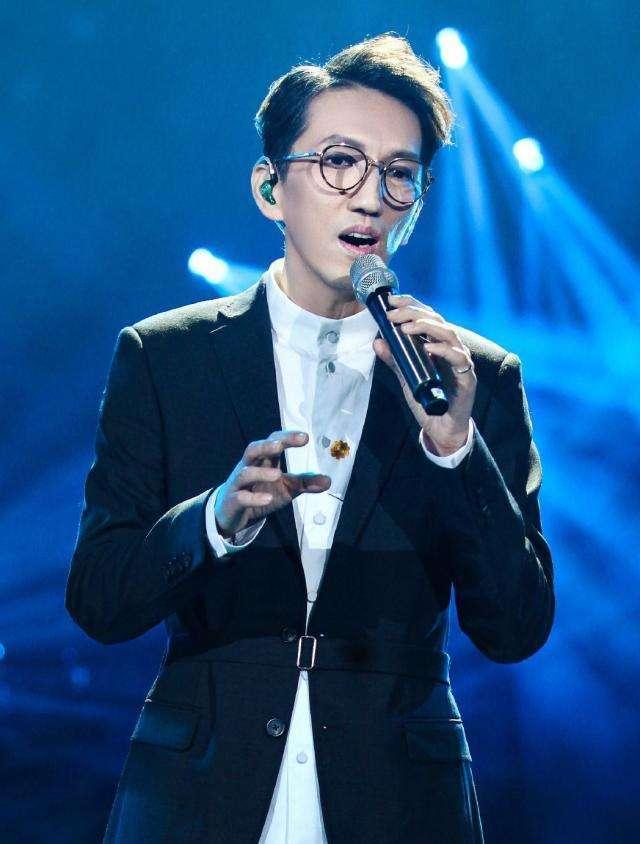 经典老歌简谱大全，经典简谱40首（中国台湾男歌手林志炫经典歌曲简谱精选大全分享）