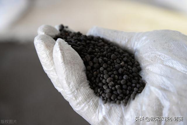 腐殖酸主要原料是什么，腐植酸的十大作用（你可能对腐植酸的认识与使用有误区）